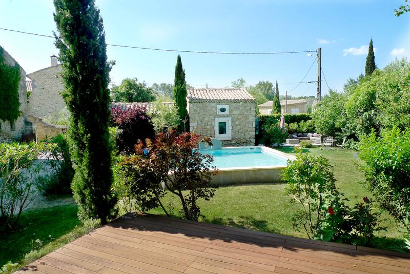 à vendre mas restauré village et piscine